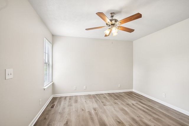 2607 Landrum Ct Lot 7, Springfield, TN 37172
