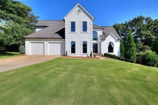 10590 Stonepoint Place, Johns Creek, GA 30097