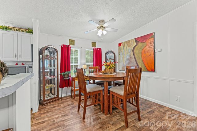 121 Regatta Lane, Mooresville, NC 28115