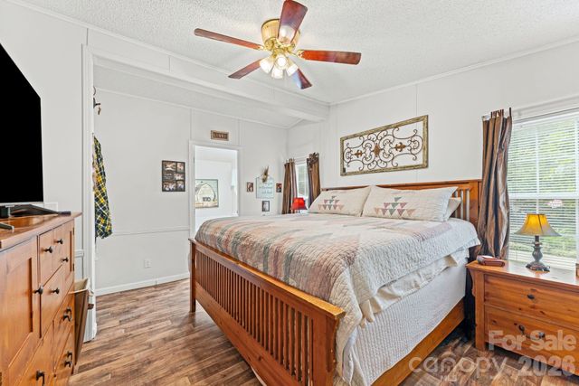 121 Regatta Lane, Mooresville, NC 28115