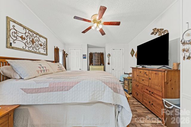 121 Regatta Lane, Mooresville, NC 28115