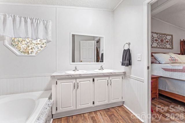 121 Regatta Lane, Mooresville, NC 28115