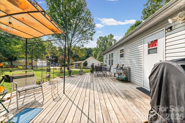 121 Regatta Lane, Mooresville, NC 28115
