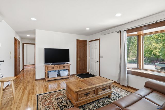 1739 LODGE, Rapid City, SD 57702