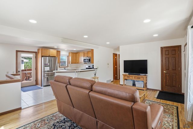 1739 LODGE, Rapid City, SD 57702