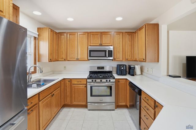 1739 LODGE, Rapid City, SD 57702