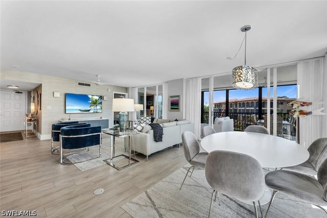 6000 Pelican Bay BLVD C202, Naples, FL 34108