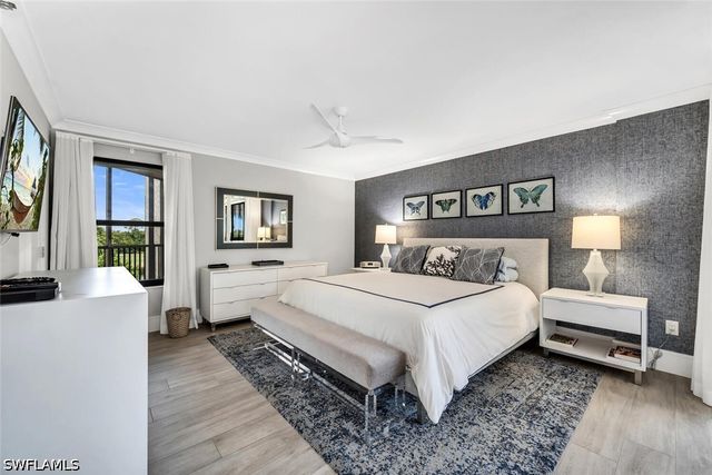 6000 Pelican Bay BLVD C202, Naples, FL 34108