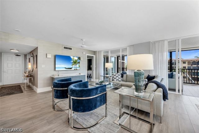 6000 Pelican Bay BLVD C202, Naples, FL 34108