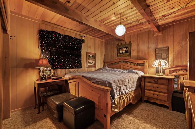 26039 Long Barn Rd, Long Barn, CA 95335