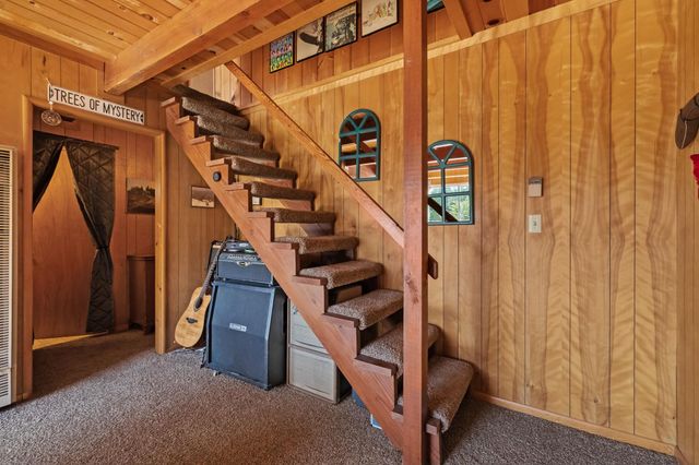 26039 Long Barn Rd, Long Barn, CA 95335