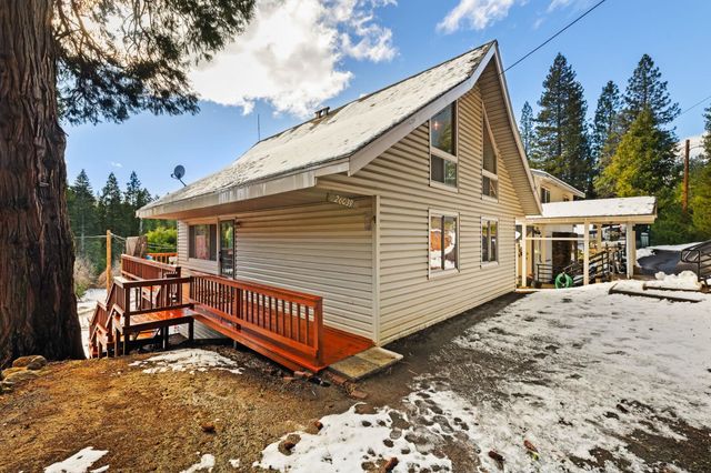 26039 Long Barn Rd, Long Barn, CA 95335