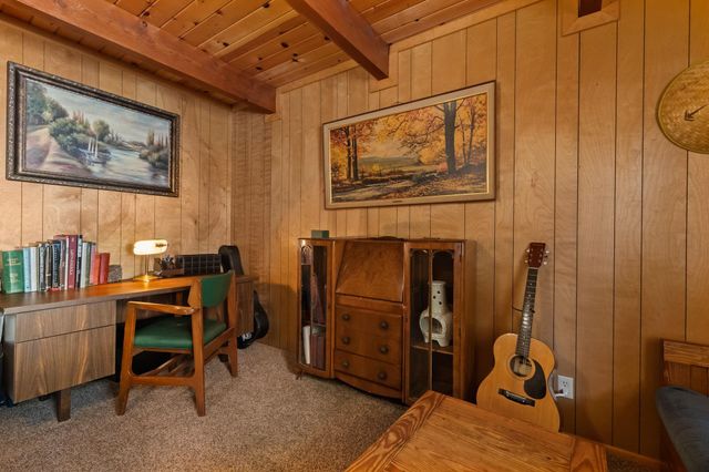 26039 Long Barn Rd, Long Barn, CA 95335