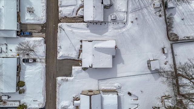 14 Sherri Drive, Saratoga Springs, NY 12866