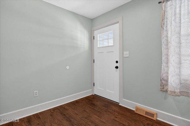 14 Sherri Drive, Saratoga Springs, NY 12866