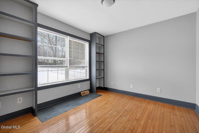 14 Sherri Drive, Saratoga Springs, NY 12866