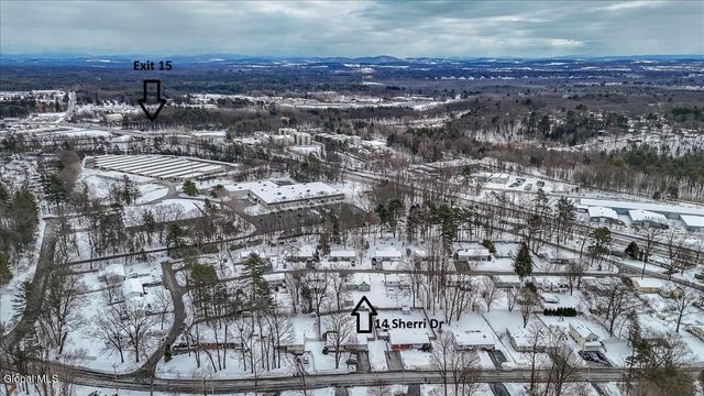 14 Sherri Drive, Saratoga Springs, NY 12866