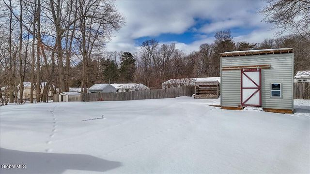 14 Sherri Drive, Saratoga Springs, NY 12866