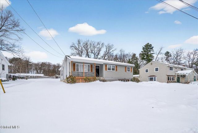 14 Sherri Drive, Saratoga Springs, NY 12866