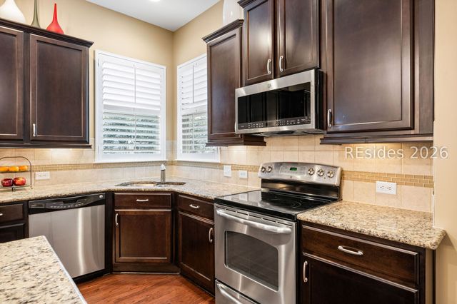 304 Hampton Lake Xing, Bluffton, SC 29910