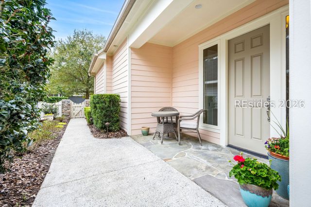 304 Hampton Lake Xing, Bluffton, SC 29910