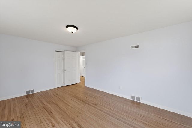 1567 SUGARTOWN RD, Paoli, PA 19301