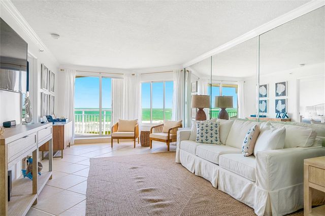 3870 N HIGHWAY A1A 405, Fort Pierce, FL 34949