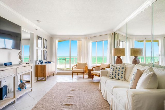 3870 N HIGHWAY A1A 405, Fort Pierce, FL 34949
