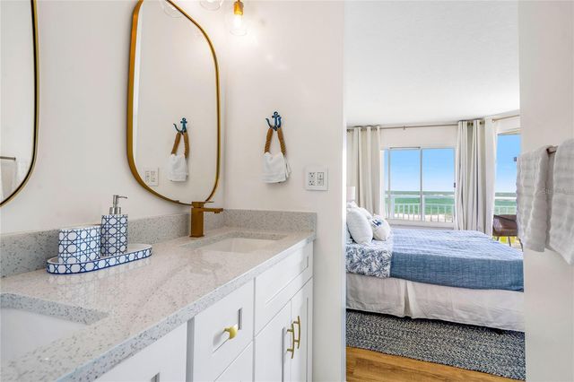 3870 N HIGHWAY A1A 405, Fort Pierce, FL 34949