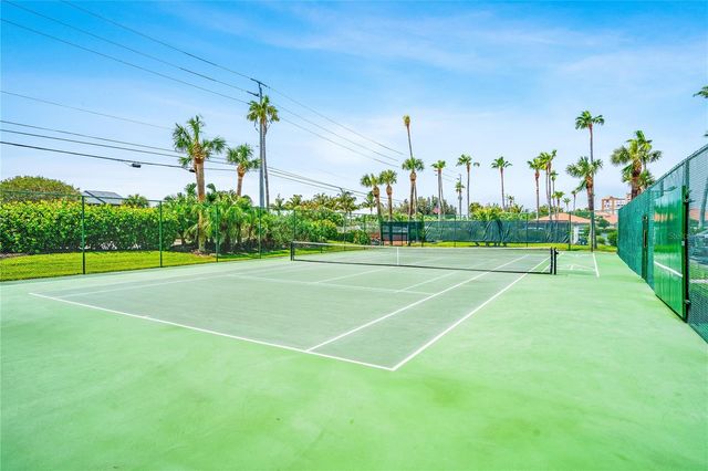 3870 N HIGHWAY A1A 405, Fort Pierce, FL 34949