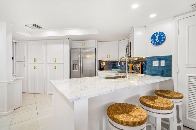 3870 N HIGHWAY A1A 405, Fort Pierce, FL 34949