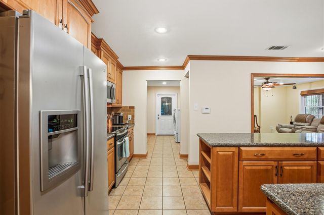 2807 Quail Hollow Drive, Missouri City, TX 77459