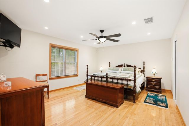 2807 Quail Hollow Drive, Missouri City, TX 77459