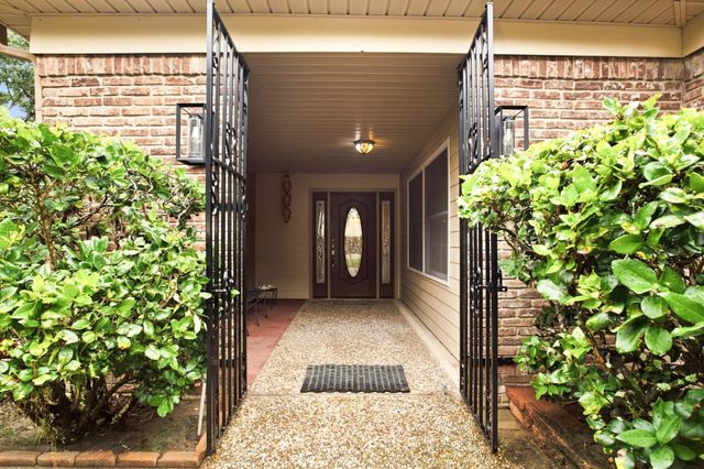 2807 Quail Hollow Drive, Missouri City, TX 77459