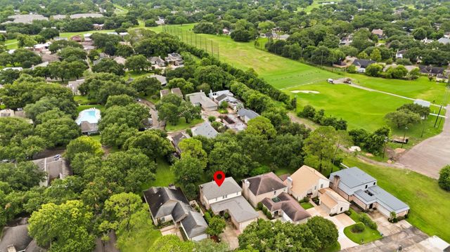 2807 Quail Hollow Drive, Missouri City, TX 77459