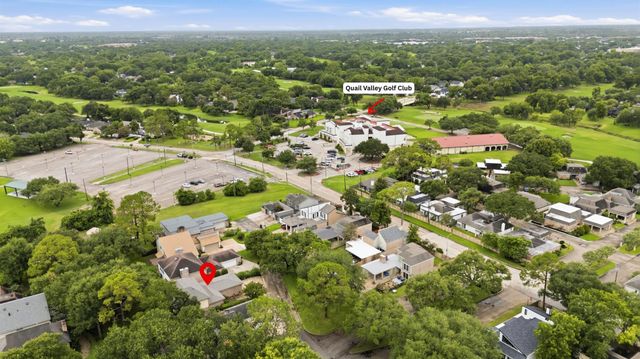 2807 Quail Hollow Drive, Missouri City, TX 77459