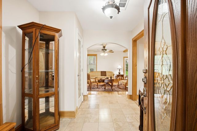 2807 Quail Hollow Drive, Missouri City, TX 77459