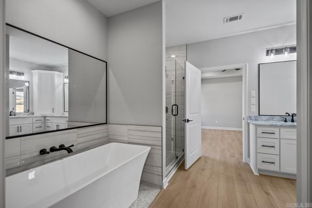 1001 Duke Drive, Bauxite, AR 72011