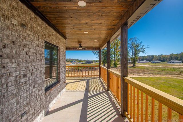 1001 Duke Drive, Bauxite, AR 72011