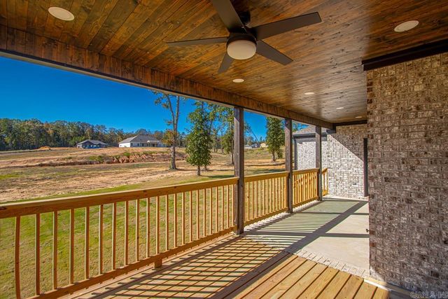 1001 Duke Drive, Bauxite, AR 72011