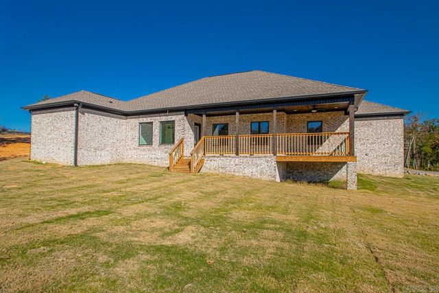 1001 Duke Drive, Bauxite, AR 72011