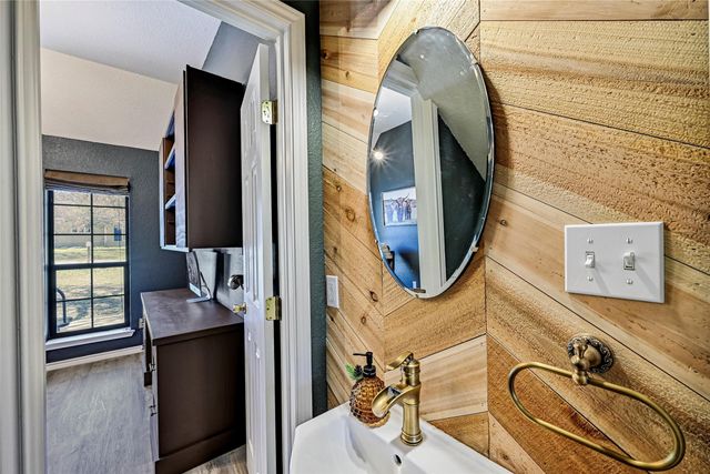 12 Deer Ridge RD, Wimberley, TX 78676