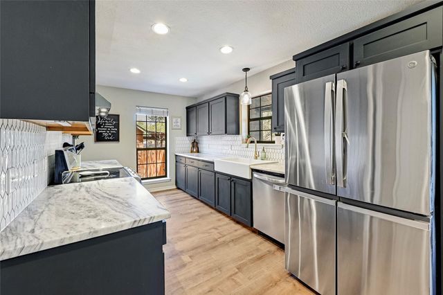 12 Deer Ridge RD, Wimberley, TX 78676