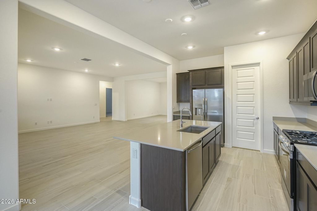 3969 E GALLATIN Way, San Tan Valley, AZ 85143 — photo 3