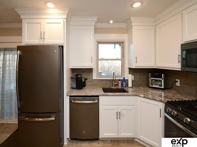 7522 Washington Street, Ralston, NE 68127