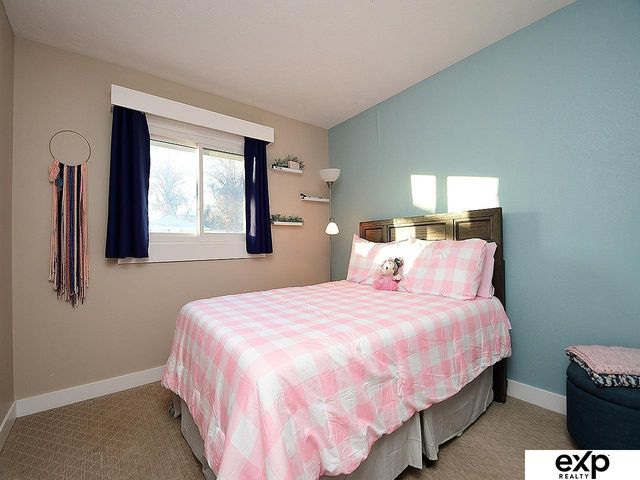 7522 Washington Street, Ralston, NE 68127