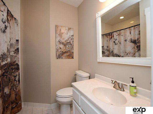 7522 Washington Street, Ralston, NE 68127