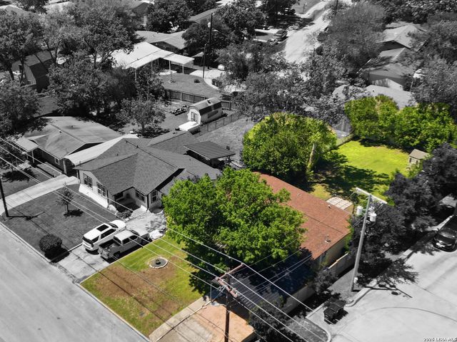 1236 S ACADEMY AVE, New Braunfels, TX 78130