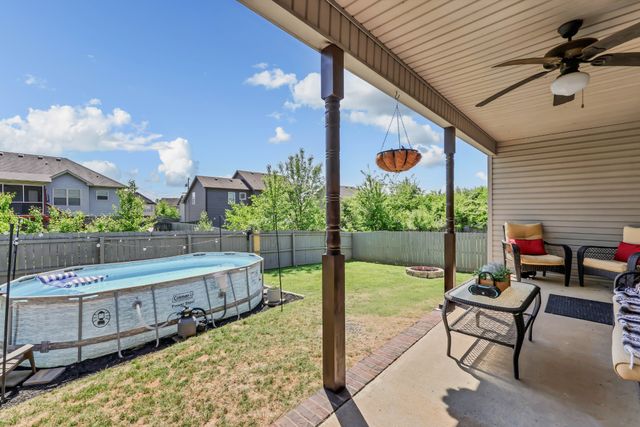3450 Bradfield Dr, Clarksville, TN 37042