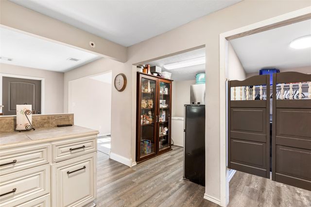 218 Waterfall Drive, Huffman, TX 77336